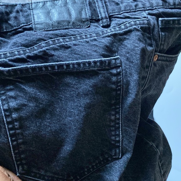 Zara blacked wash jeans for women straight leg - Picture 6 of 8